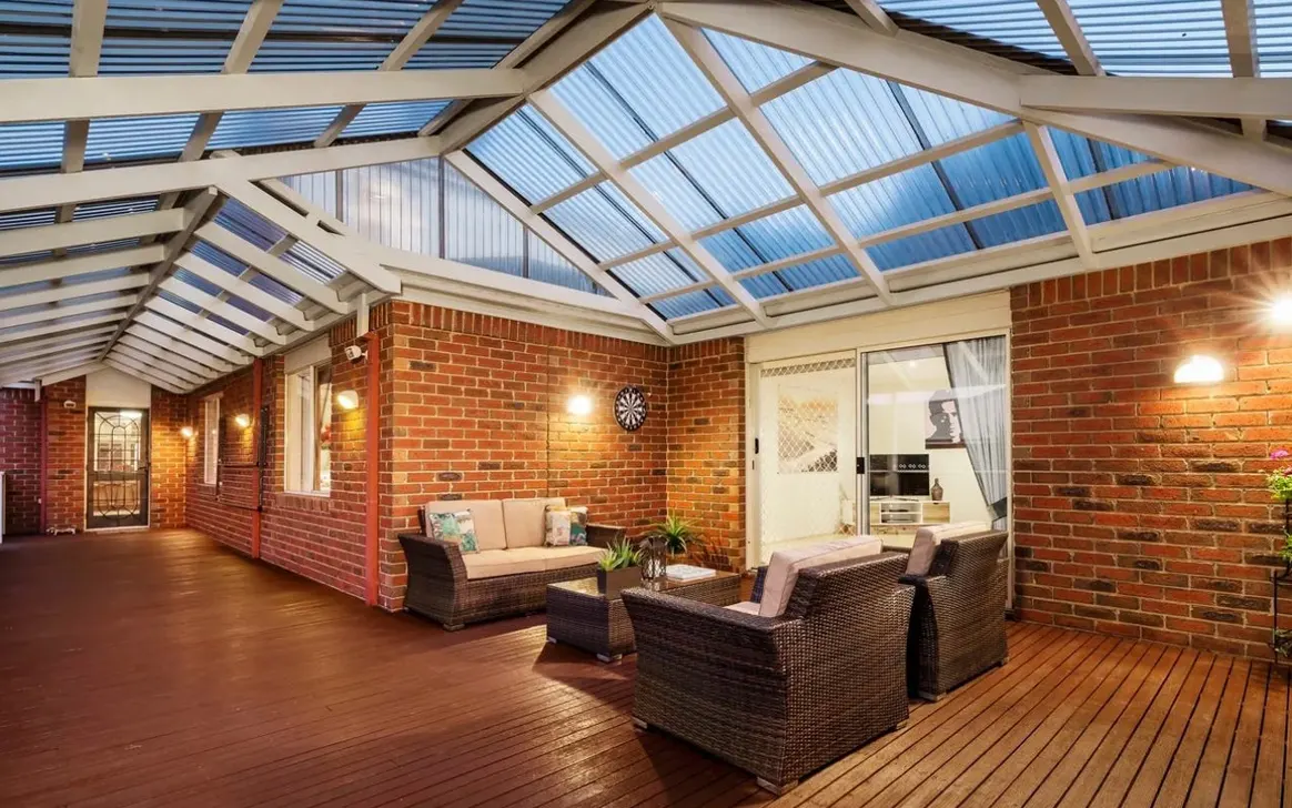 Large, Spacious and Comfortable SIL in Wantirna South — Home image 5