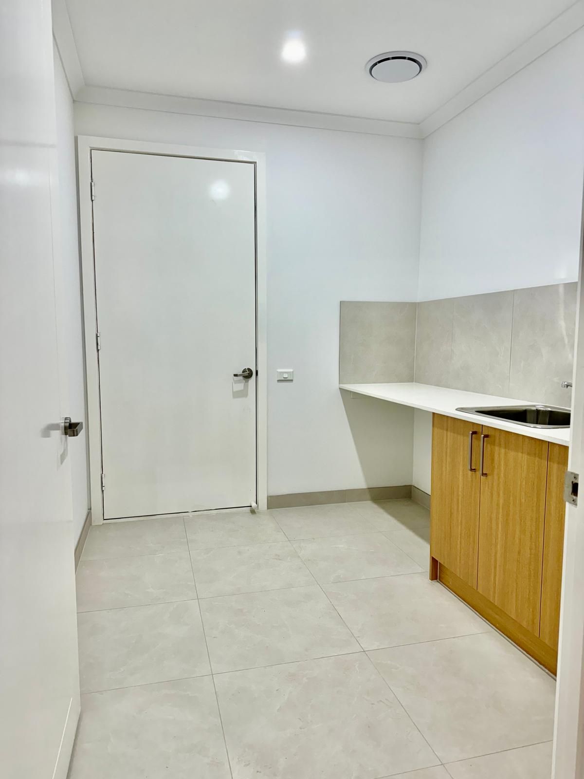 📍 Truganina, VIC 🛌 3 🛀 3 🚘 2 High Physical SDA property 3 Vacancies — Home image 3