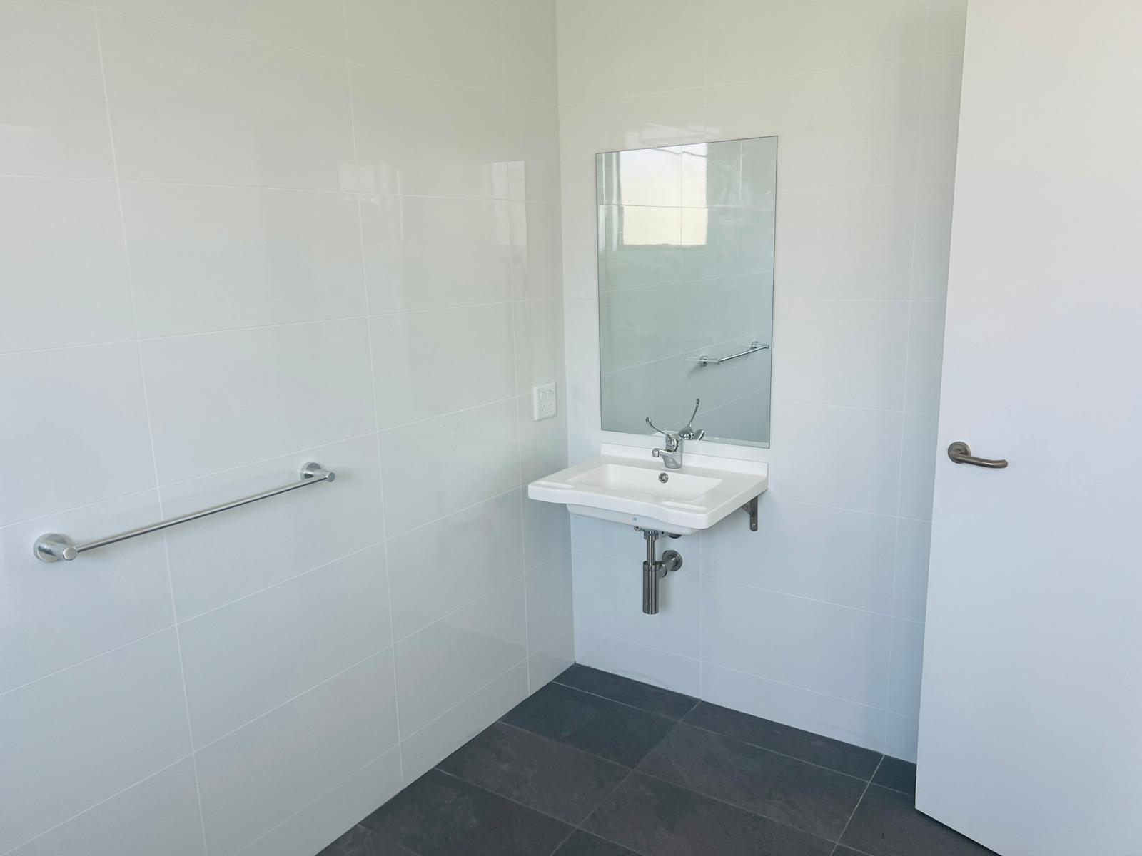 SDA CHRISTIES BEACH — Home image 6