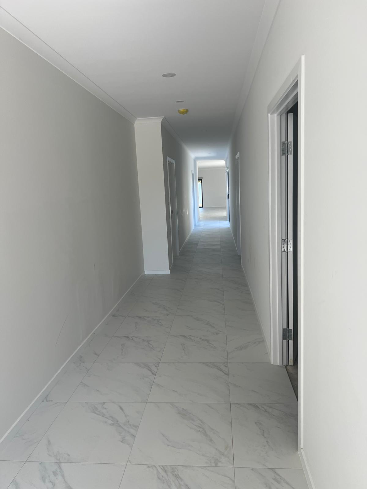 SDA CHRISTIES BEACH — Home image 9