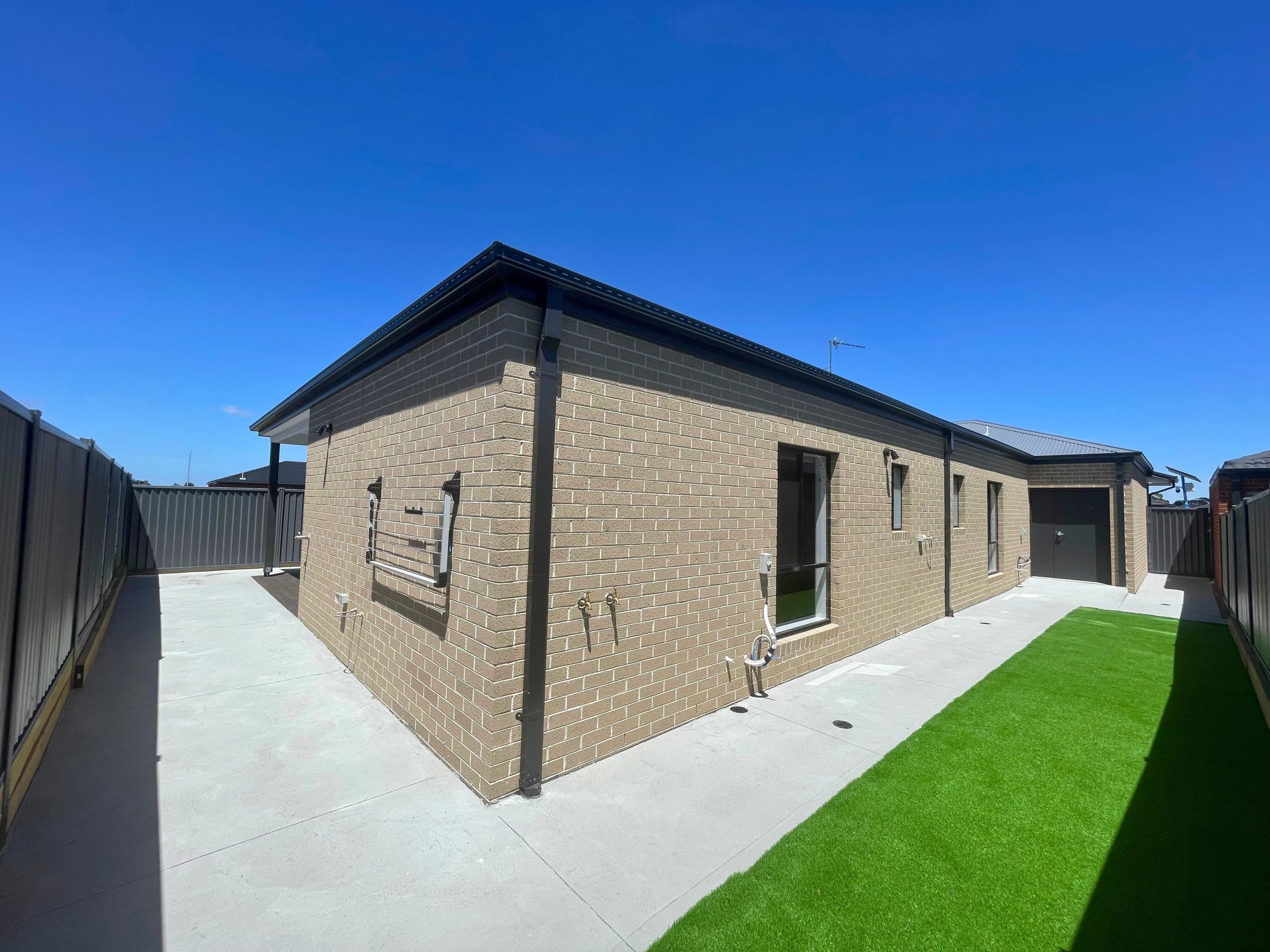 WILLOBY HPS & BARIATRIC FEATURES - Alfredton, Victoria — Home image 3