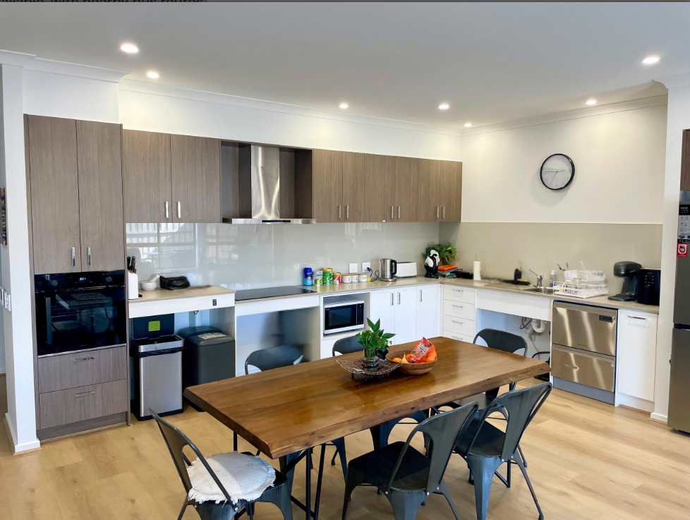 EVERBLOOM HPS - TARNEIT, VIC — Home image 5