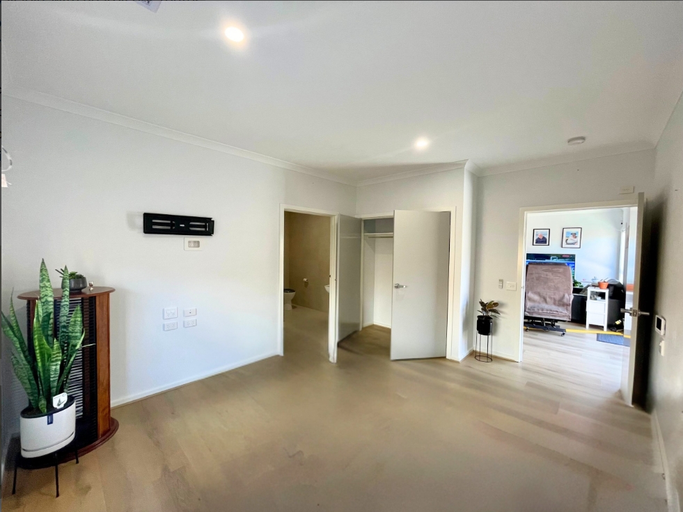 EVERBLOOM HPS - TARNEIT, VIC — Home image 7