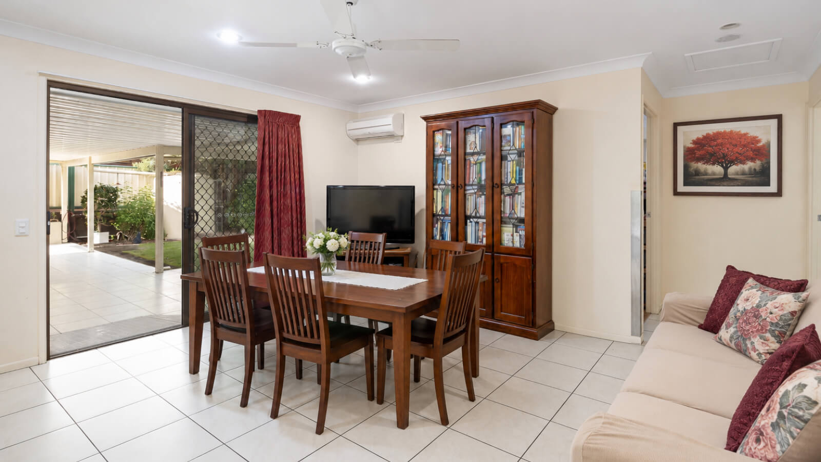 Location, community and lifestyle in the Redlands — Home image 3