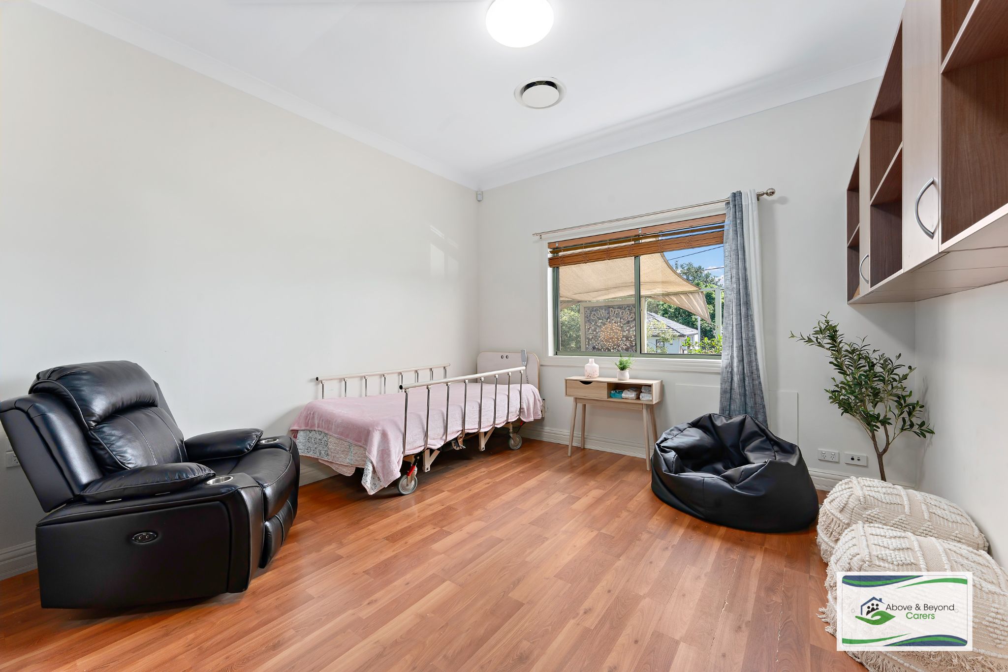 Caring Inn — Home image 4