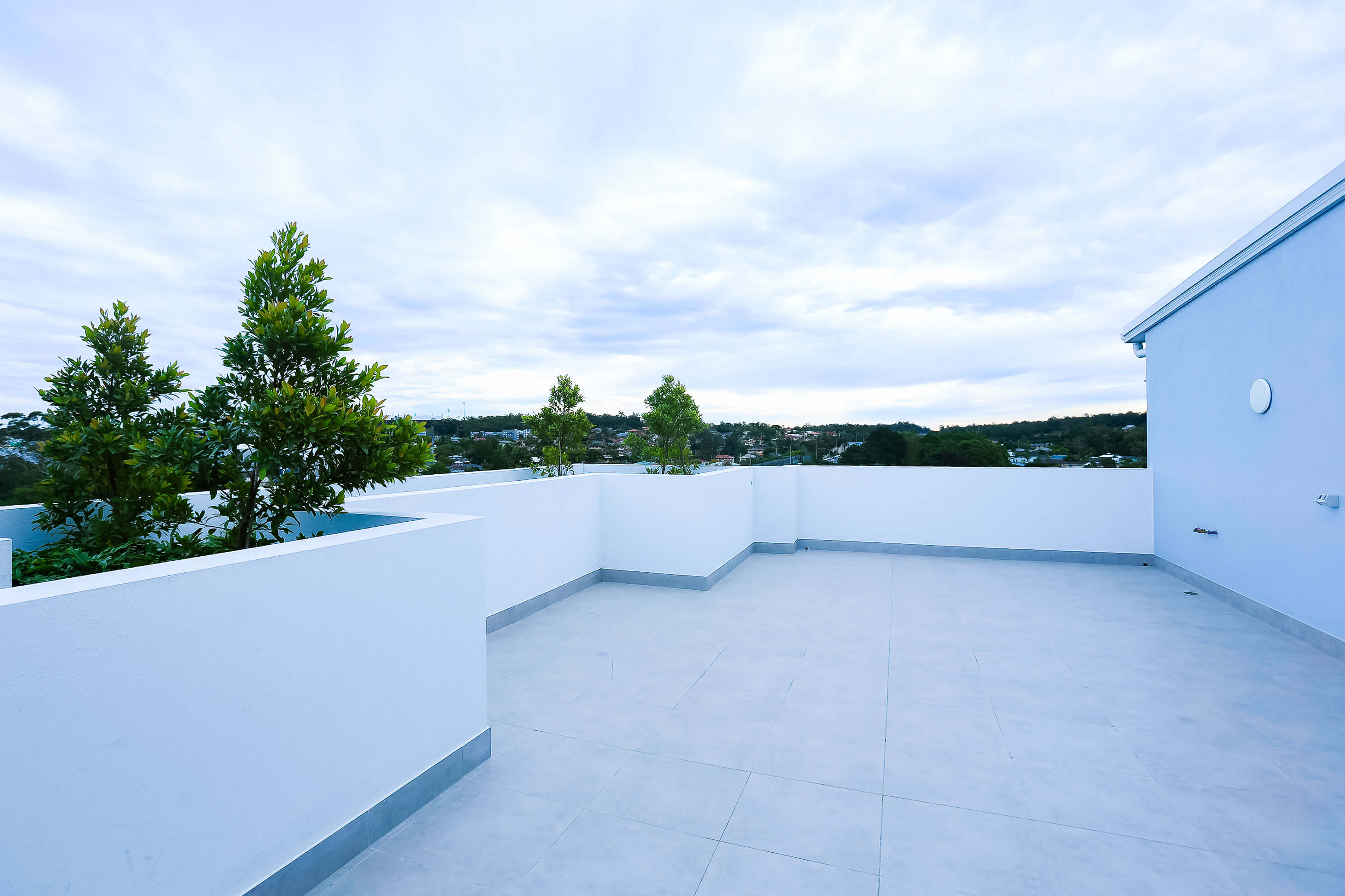 Brand New 3 Bedroom SDA Luxury Apartment in Mount Gravatt.  Available Now!!! — Home image 13
