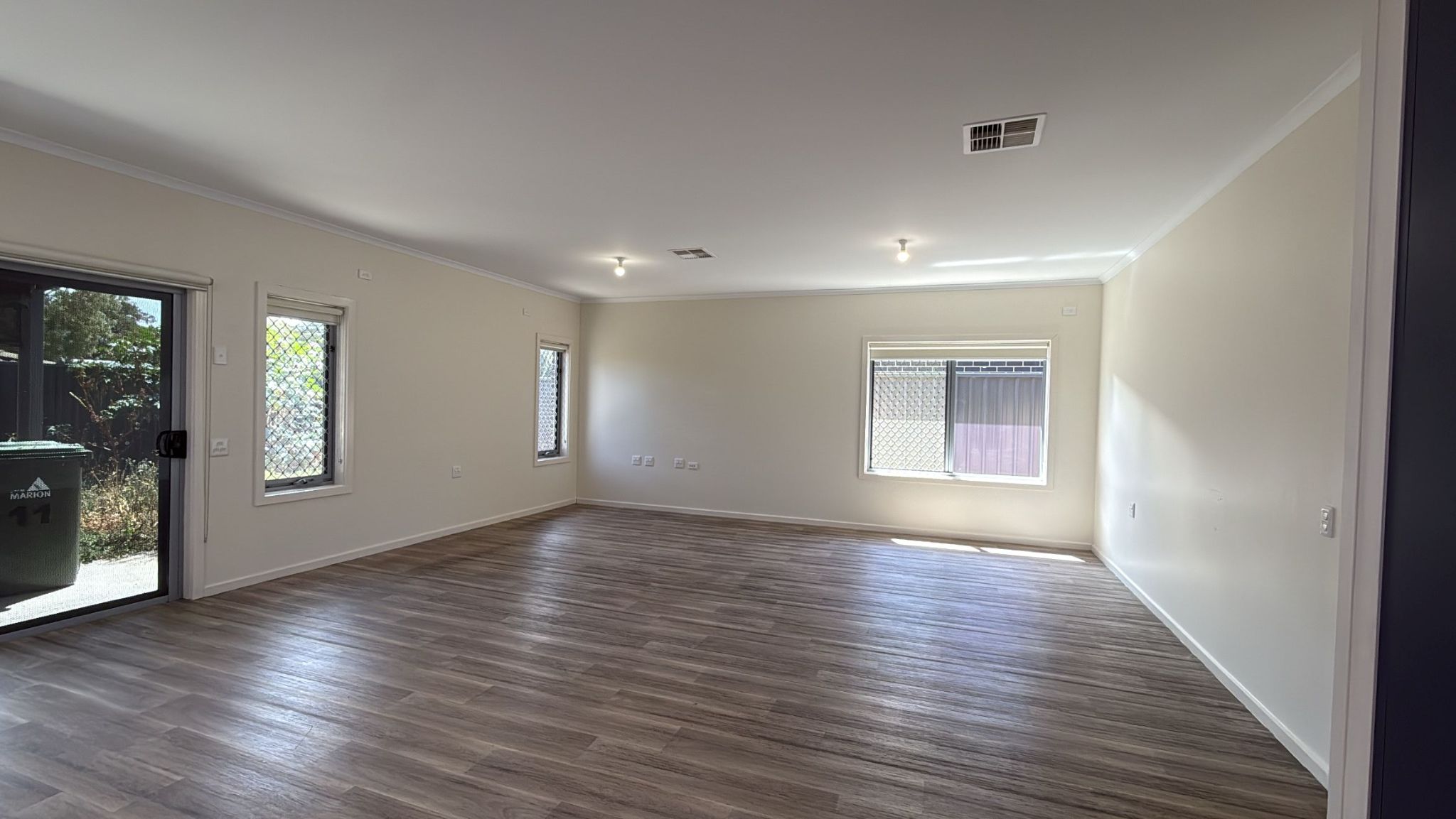 Single Occupancy 2-Bed Villa with Shared Support in Mitchell Park — Home image 3