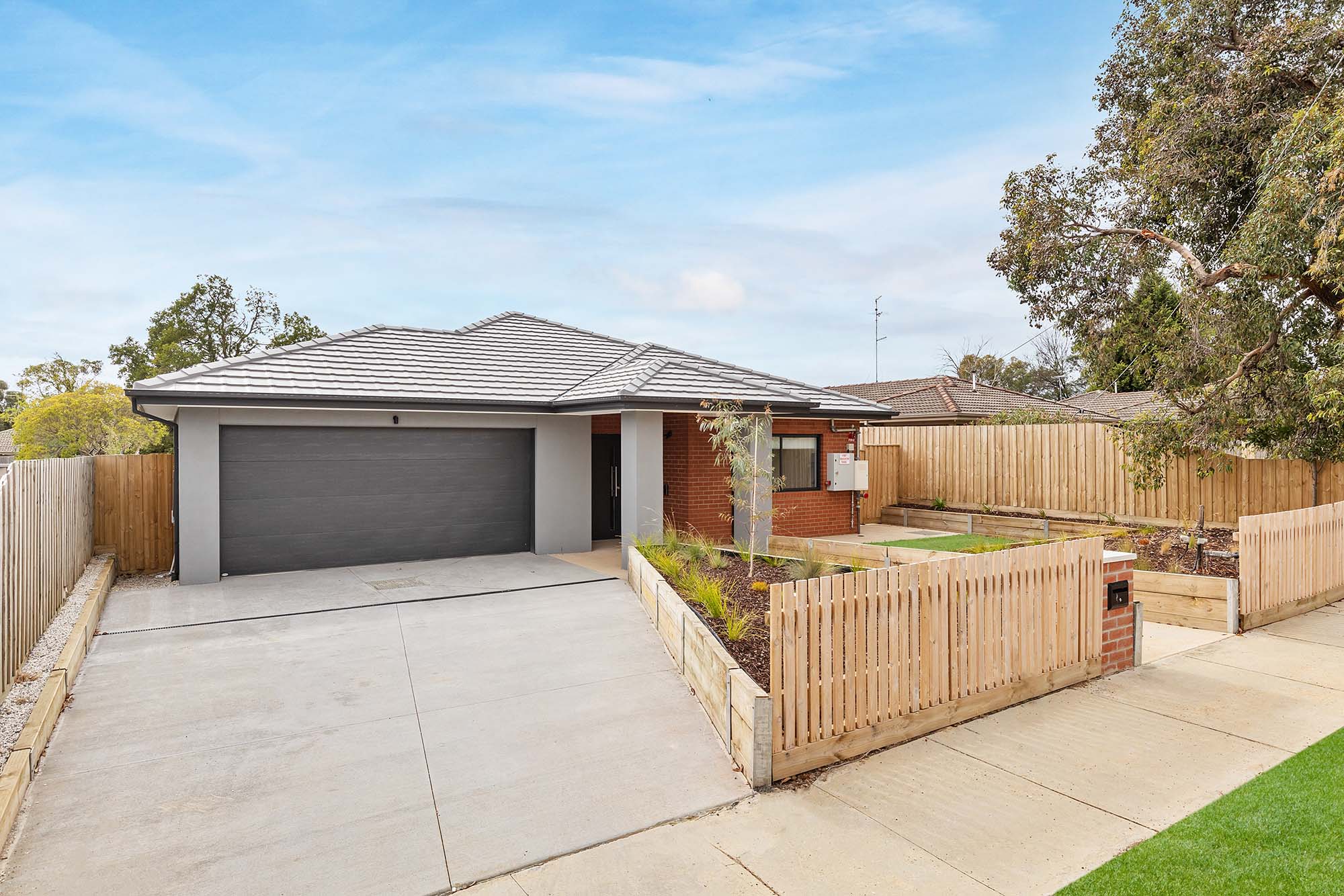 High Physical Support house minutes away from Lake Wendouree! — Home image 6