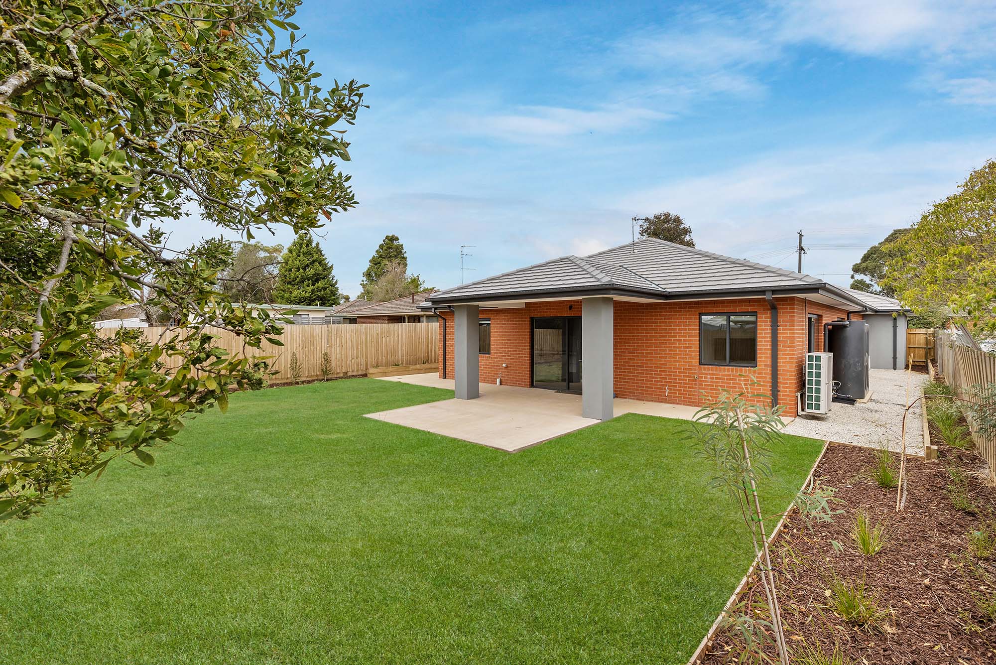 High Physical Support house minutes away from Lake Wendouree! — Home image 5
