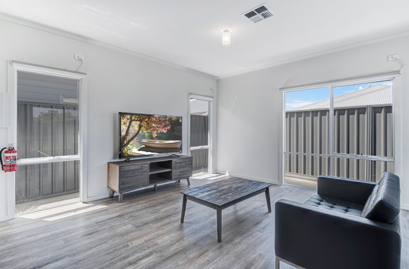Platinum SDA Home in Thriving Evanston Community — Home image 4