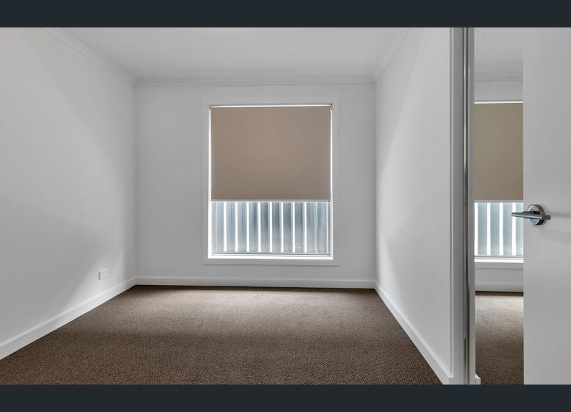 SIL/ MTA Vacancy: Newly built NDIS home in Blakeview — Home image 5