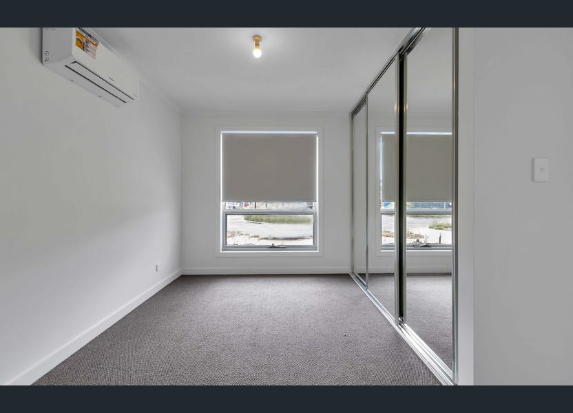 SIL/ MTA Vacancy: Newly built NDIS home in Blakeview — Home image 7