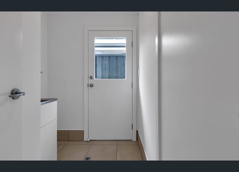 SIL/ MTA Vacancy: Newly built NDIS home in Blakeview — Home image 8