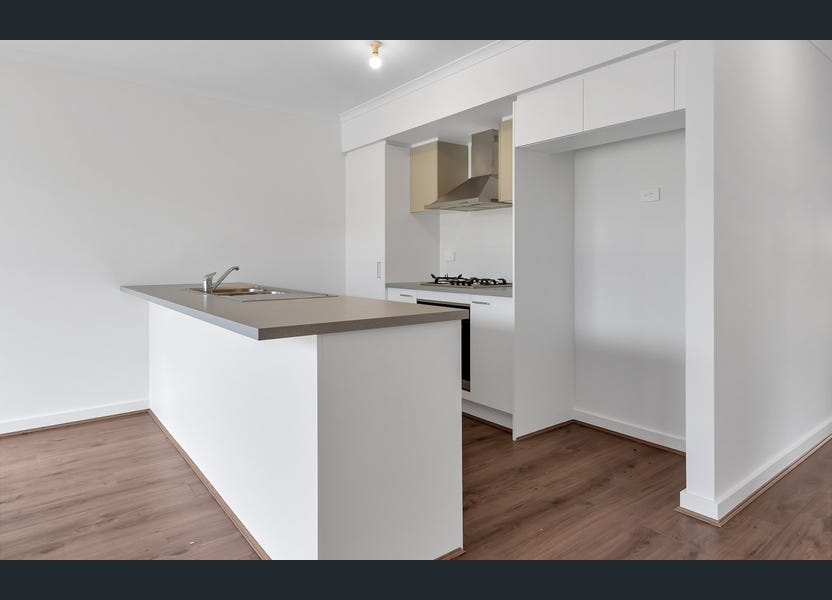 SIL/ MTA Vacancy: Newly built NDIS home in Blakeview — Home image 12