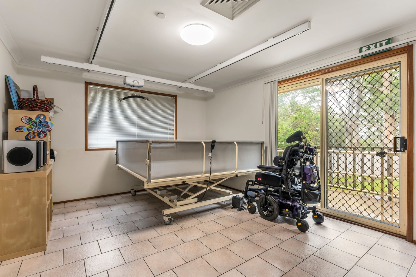 West Pennant Hills – charming and warm home with a cosy outdoor area — Home image 4