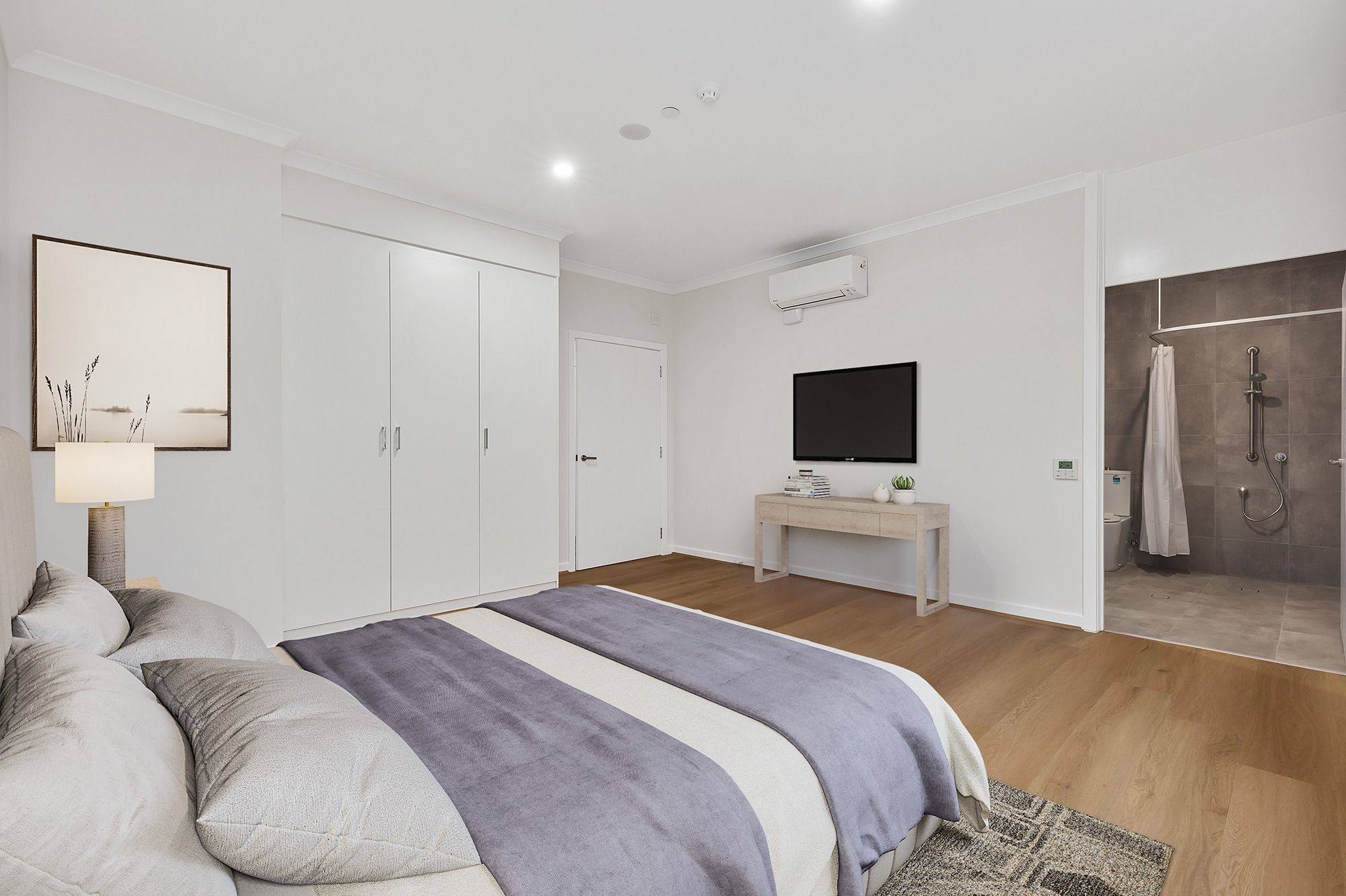 Modern High Physical Support House With Urban Flair In Broadmeadows — Home image 2