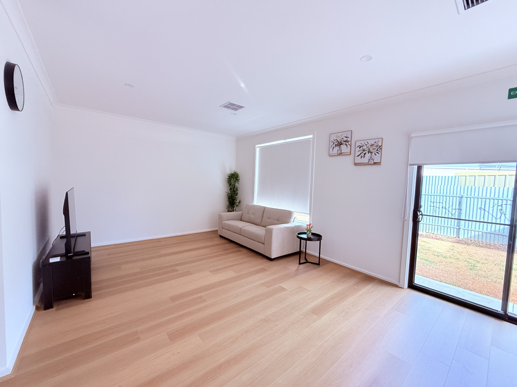 Para Hills SIL House 1:2 or 1:3 — Home image 2