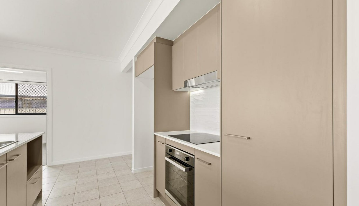 SDA IL 2 Bedroom no OOA House Woodgate, Qld  205 — Home image 2