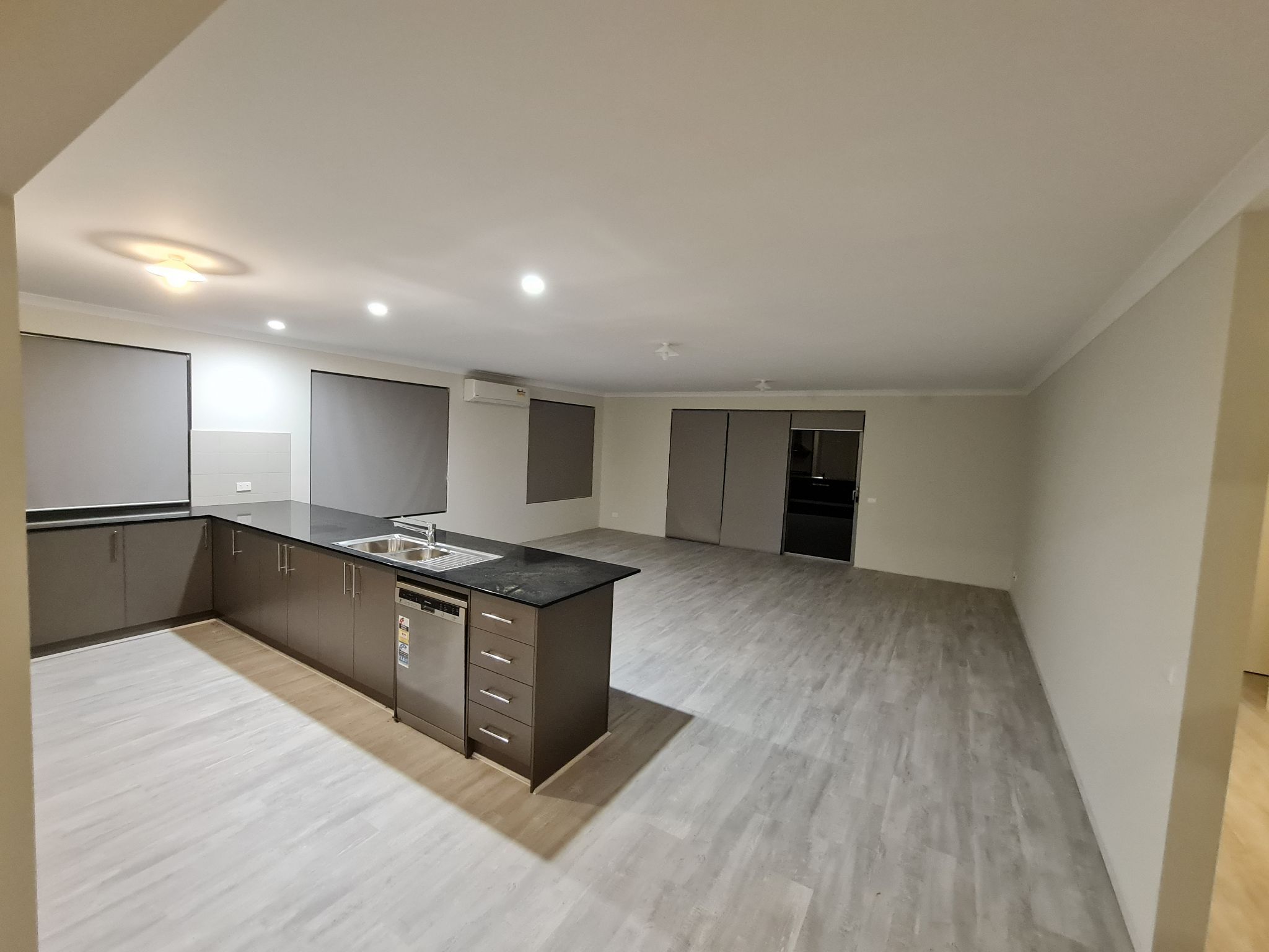 Baldivis WA SDA fully accessible 4-bedroom — Home image 2