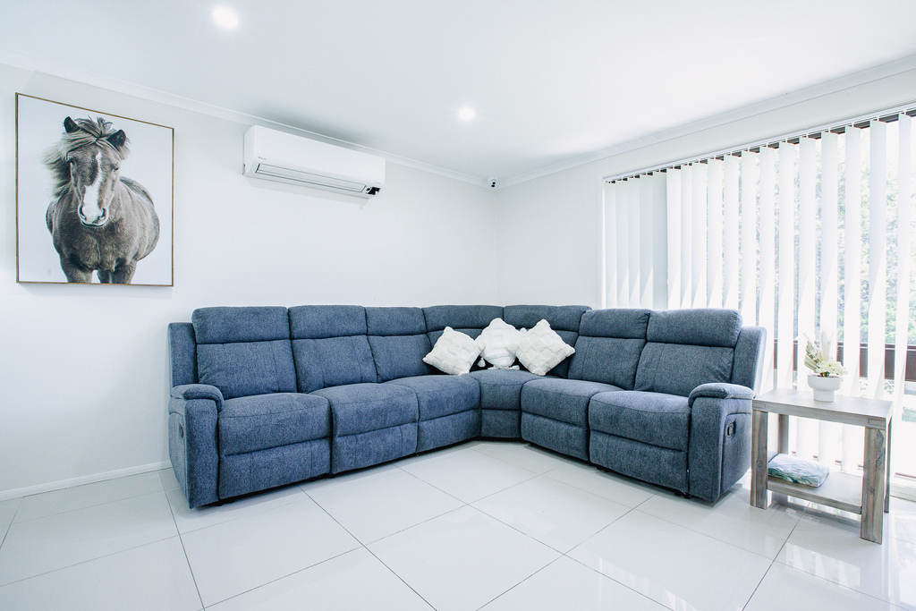 Serenity Sanctuary: Premier 3-Bedroom Accessible Retreat — Home image 7