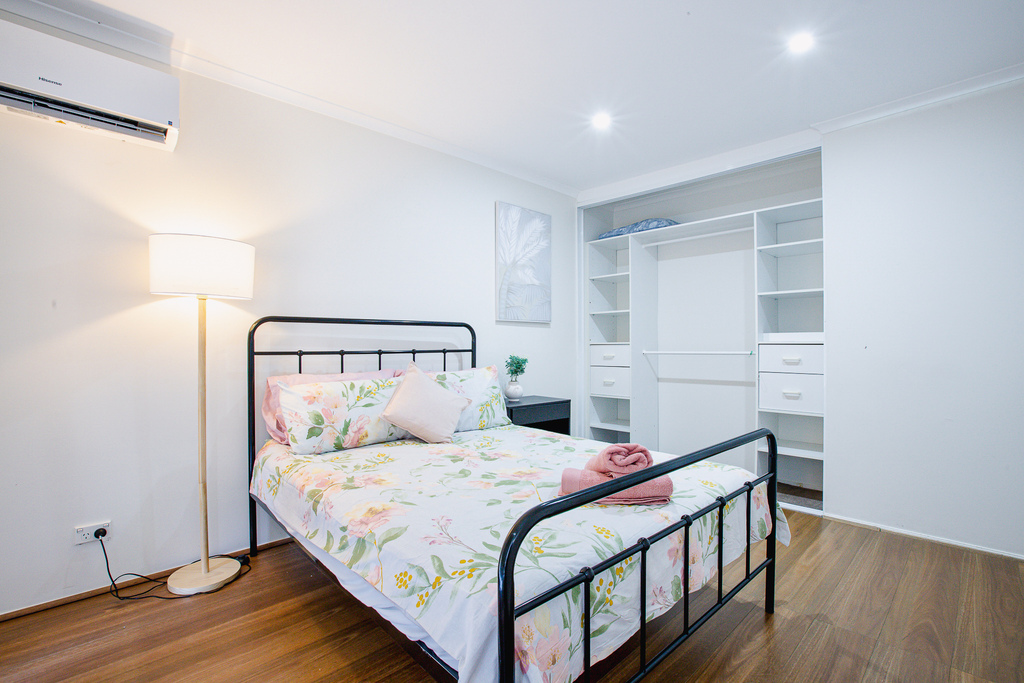 Serenity Sanctuary: Premier 3-Bedroom Accessible Retreat — Home image 15
