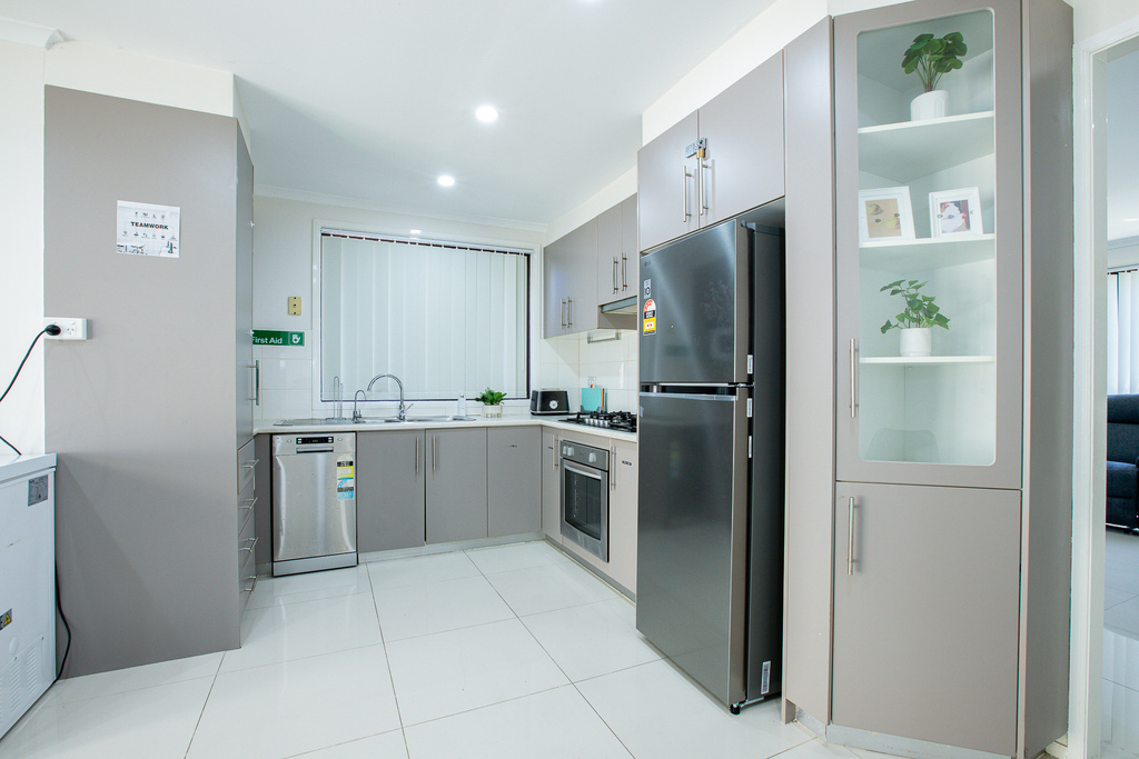 Serenity Sanctuary: Premier 3-Bedroom Accessible Retreat — Home image 22