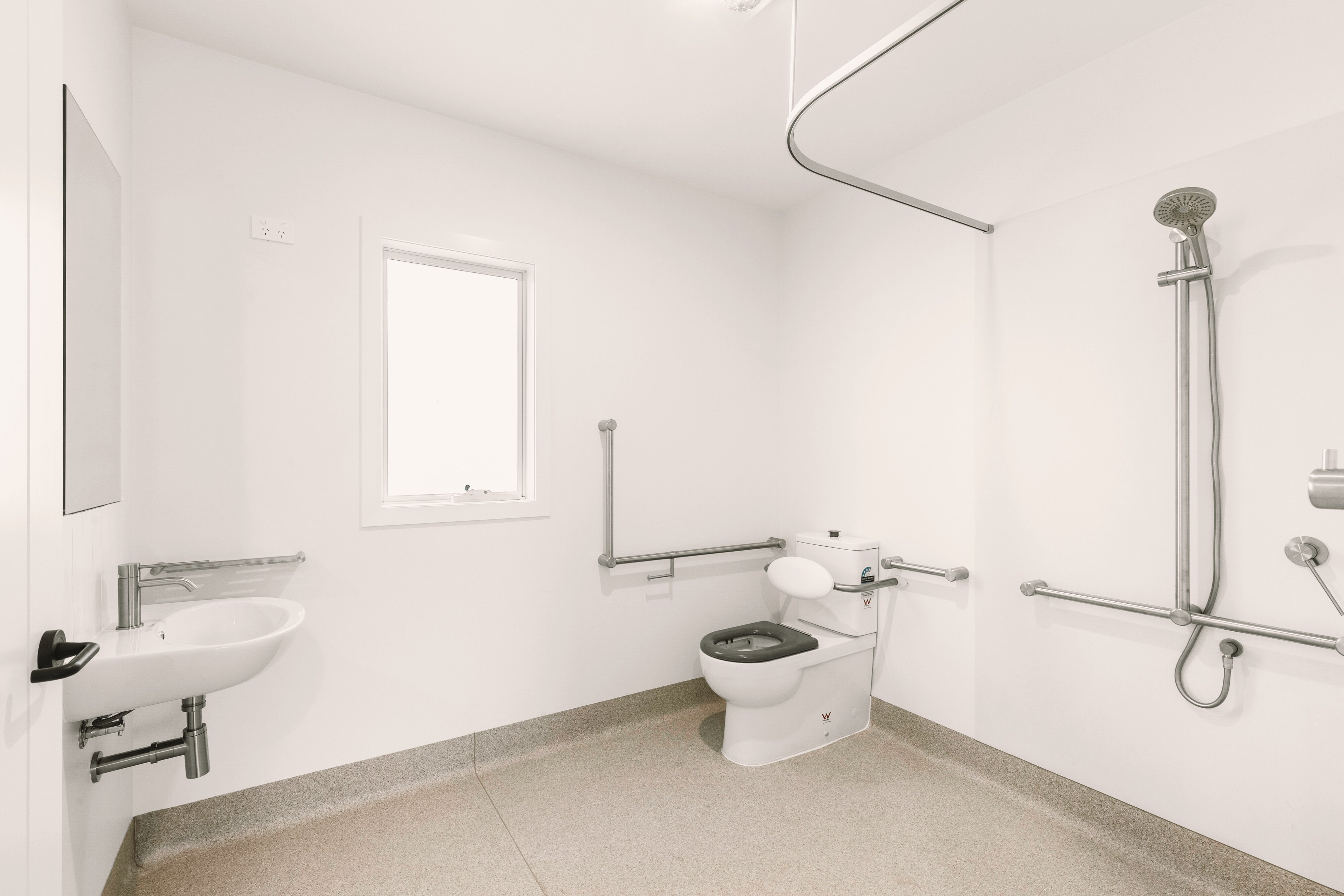 SDA Superbly Located in Prime Geelong locale  Ready to Occupy! — Home image 4