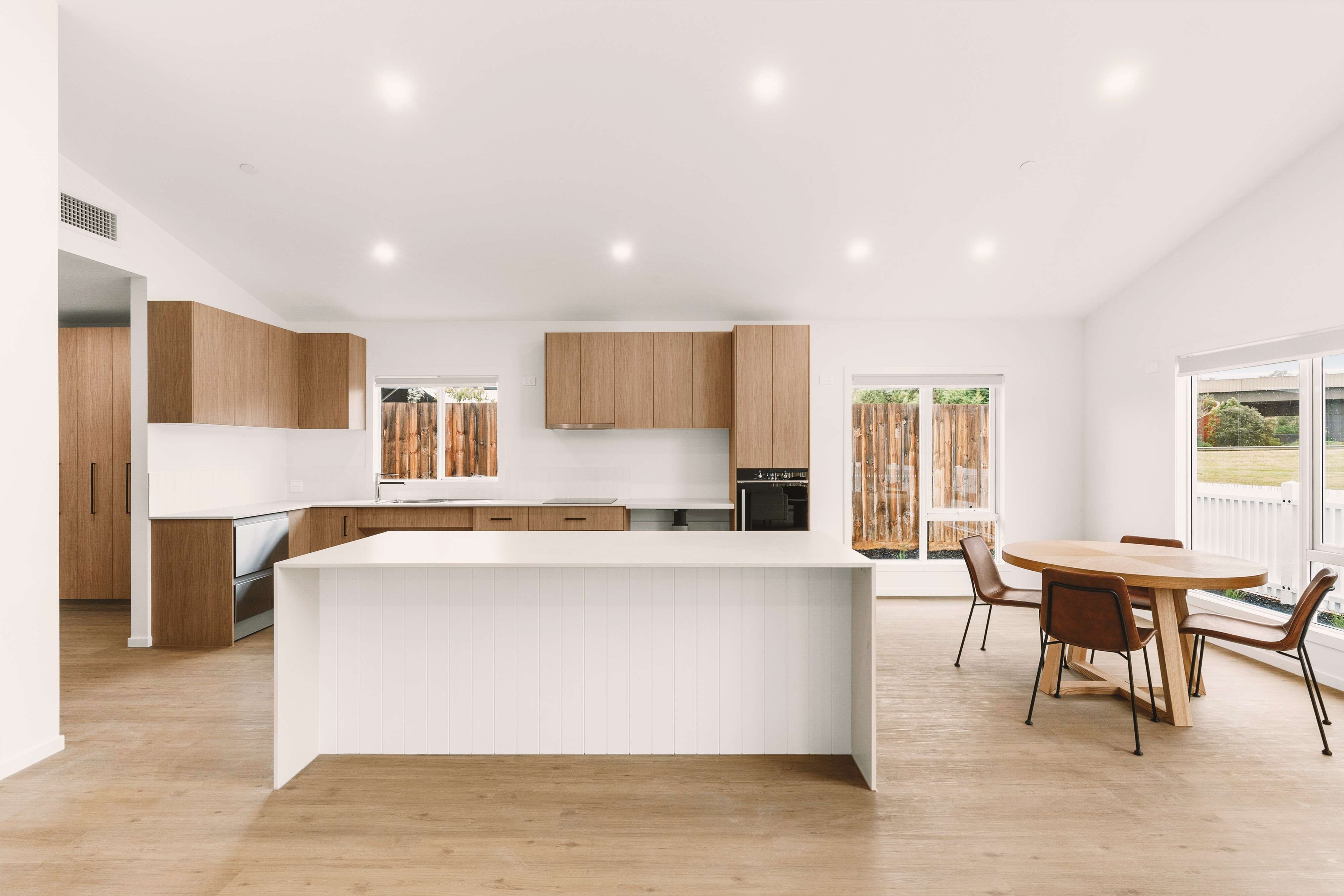 SDA Superbly Located in Prime Geelong locale  Ready to Occupy! — Home image 5
