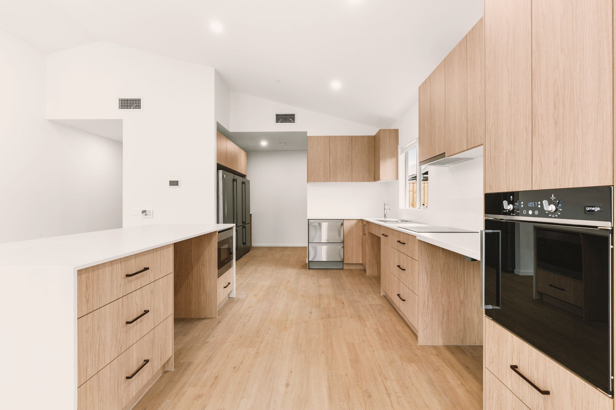 SDA Superbly Located in Prime Geelong locale  Ready to Occupy! — Home image 2