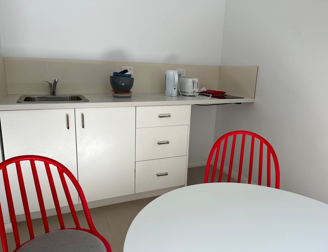 ILO, STA, MTA & SIL Studio Residence – Cranebrook, NSW — Home image 6