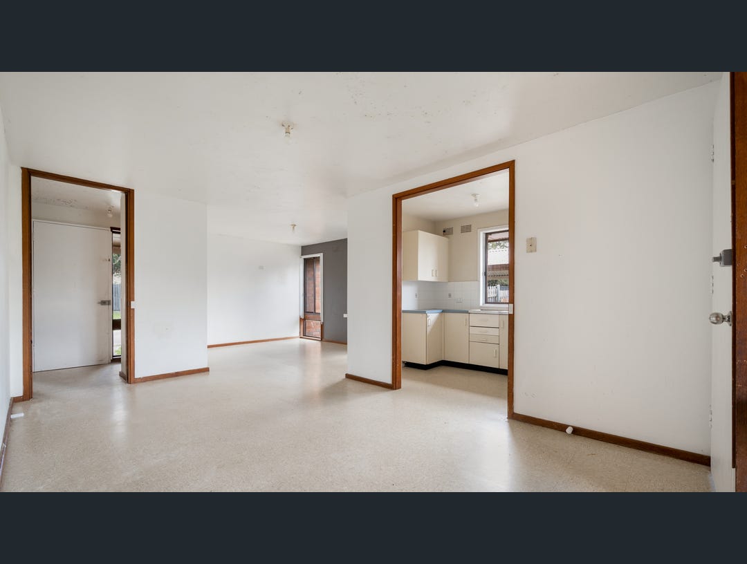10 Atkinson Place, Airds — Home image 4