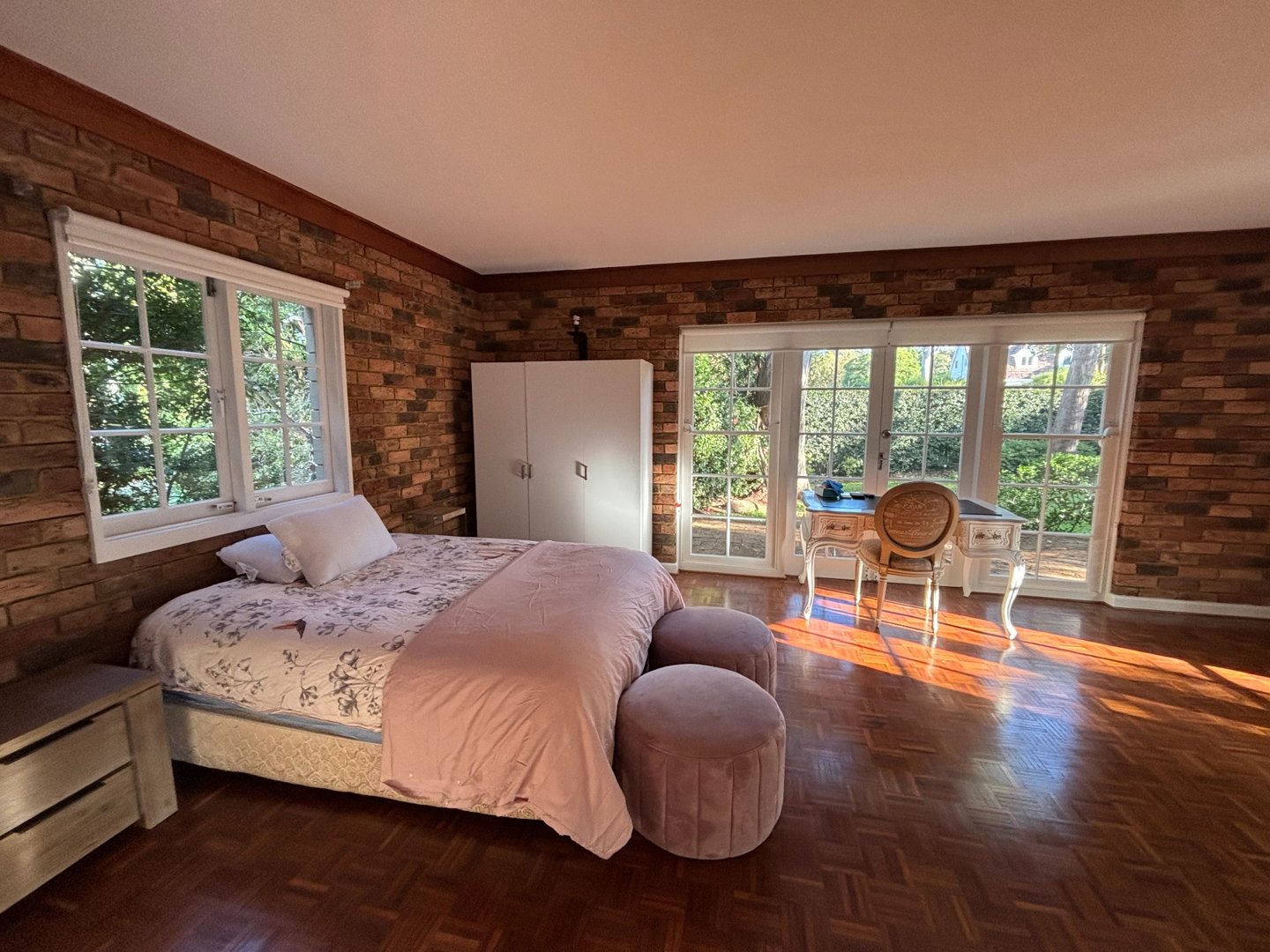 Ultimate Female Group Home with Granny Flat — Home image 8