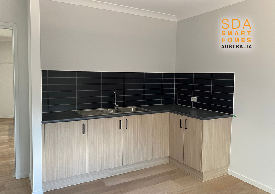 Loganholme 3 Bed, 4 Bath + OOA + additional breakout/living room — Home image 2