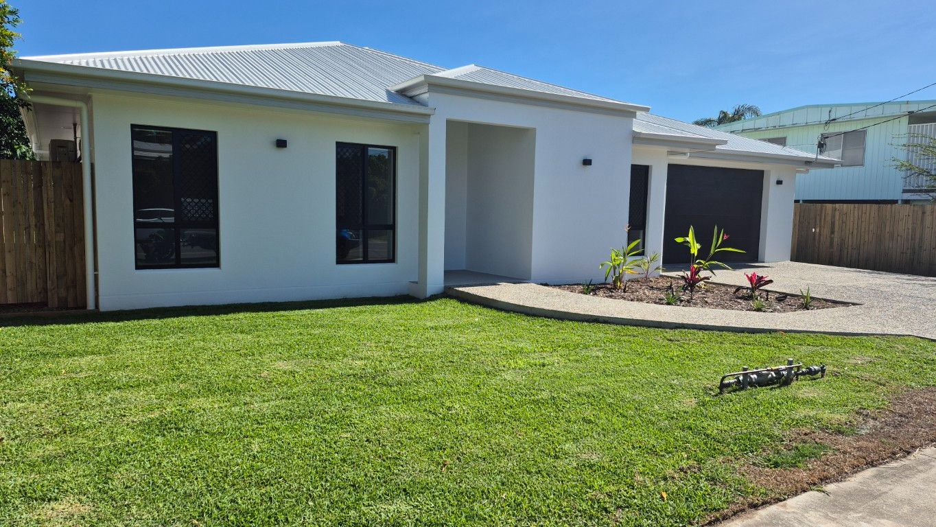 2 BR Spacious High Physical Support Home with 2 Living Areas - Heatley — Home image 8