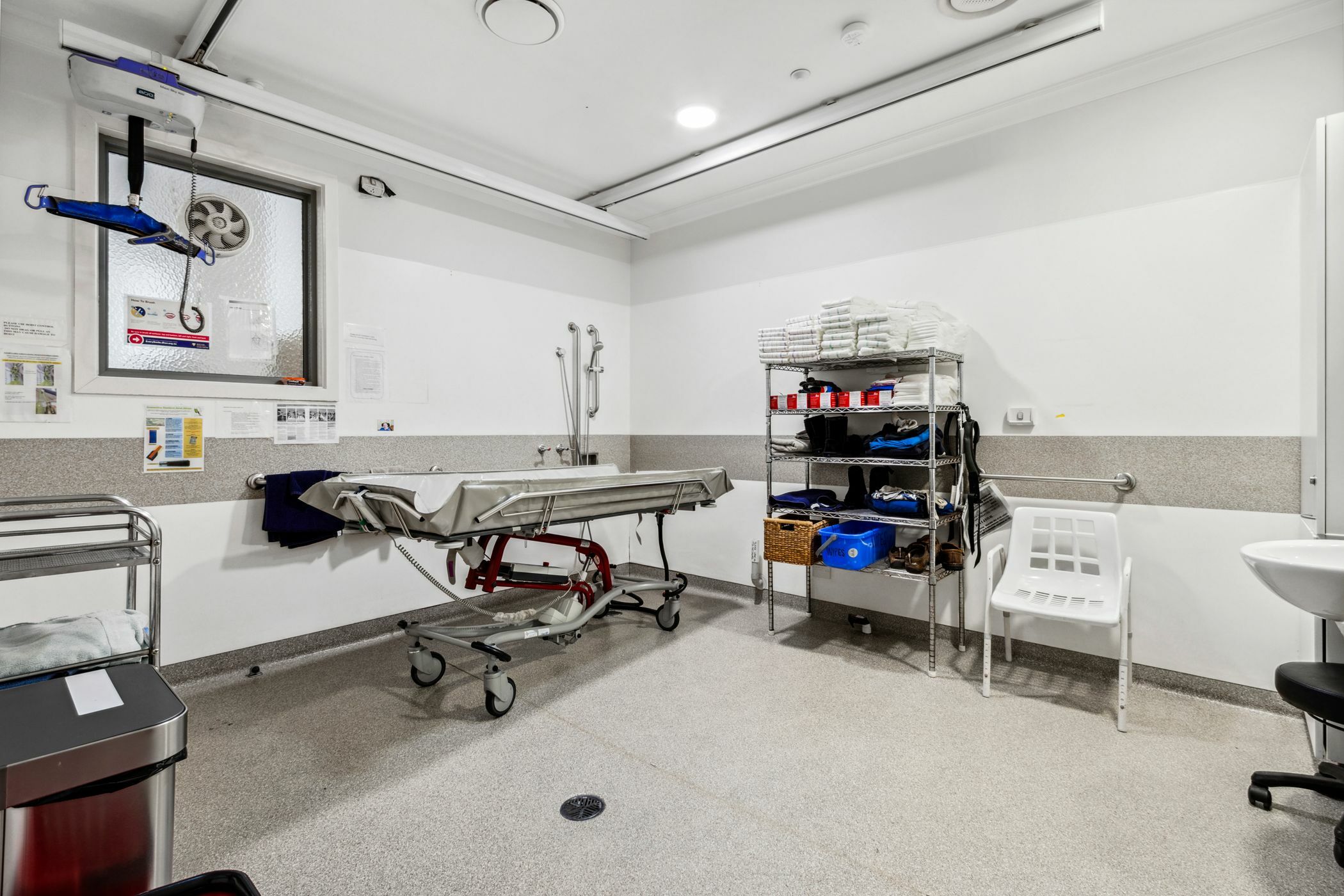 Leafy Kew awaits you in this Fully accessible home — Home image 7