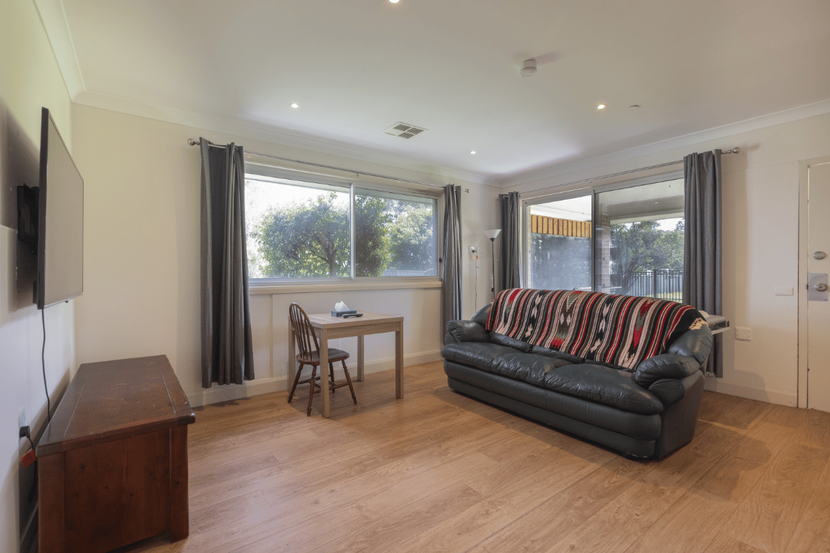 STA & MTA Nowra - A sanctuary of relaxation located in Nowra Hills — Home image 7