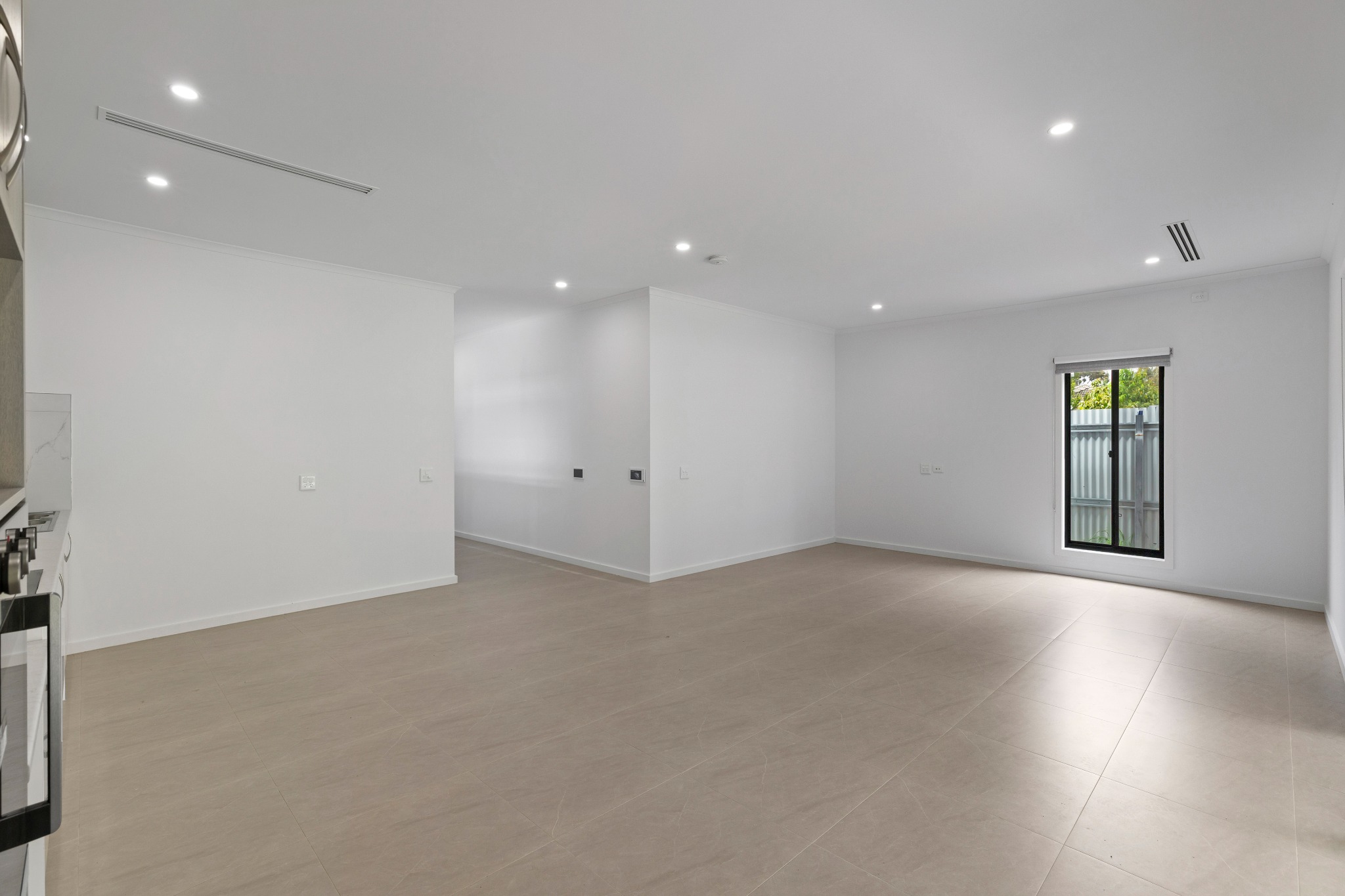 Wheatsheaf Road Morphett Vale SA 5162 — Home image 3