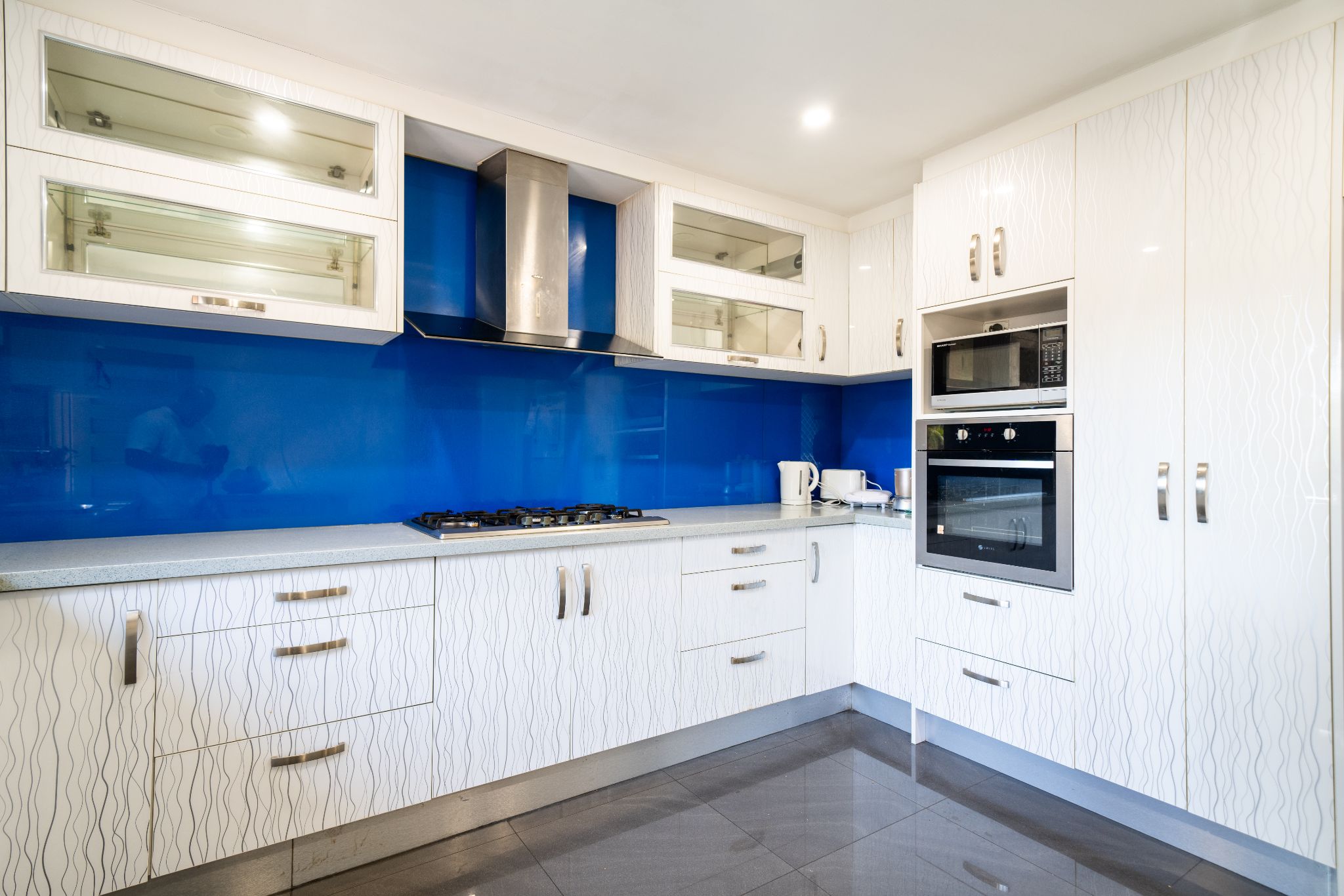 Lovely Strathfield Home - 4 Bedroom, 2 Bathroom — Home image 12