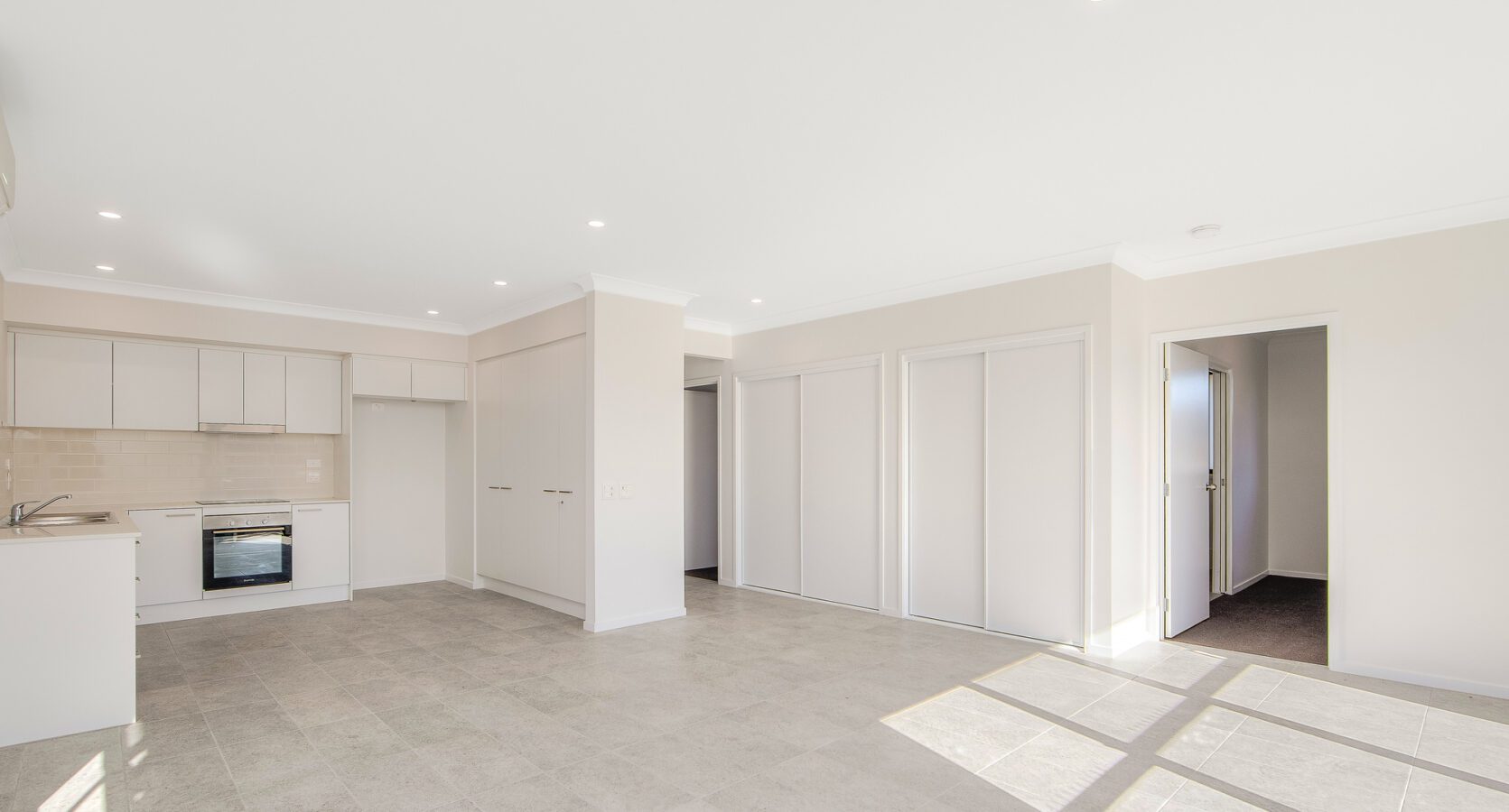Brand New House with Scenic Hunter Valley views in Cessnock — Home image 3