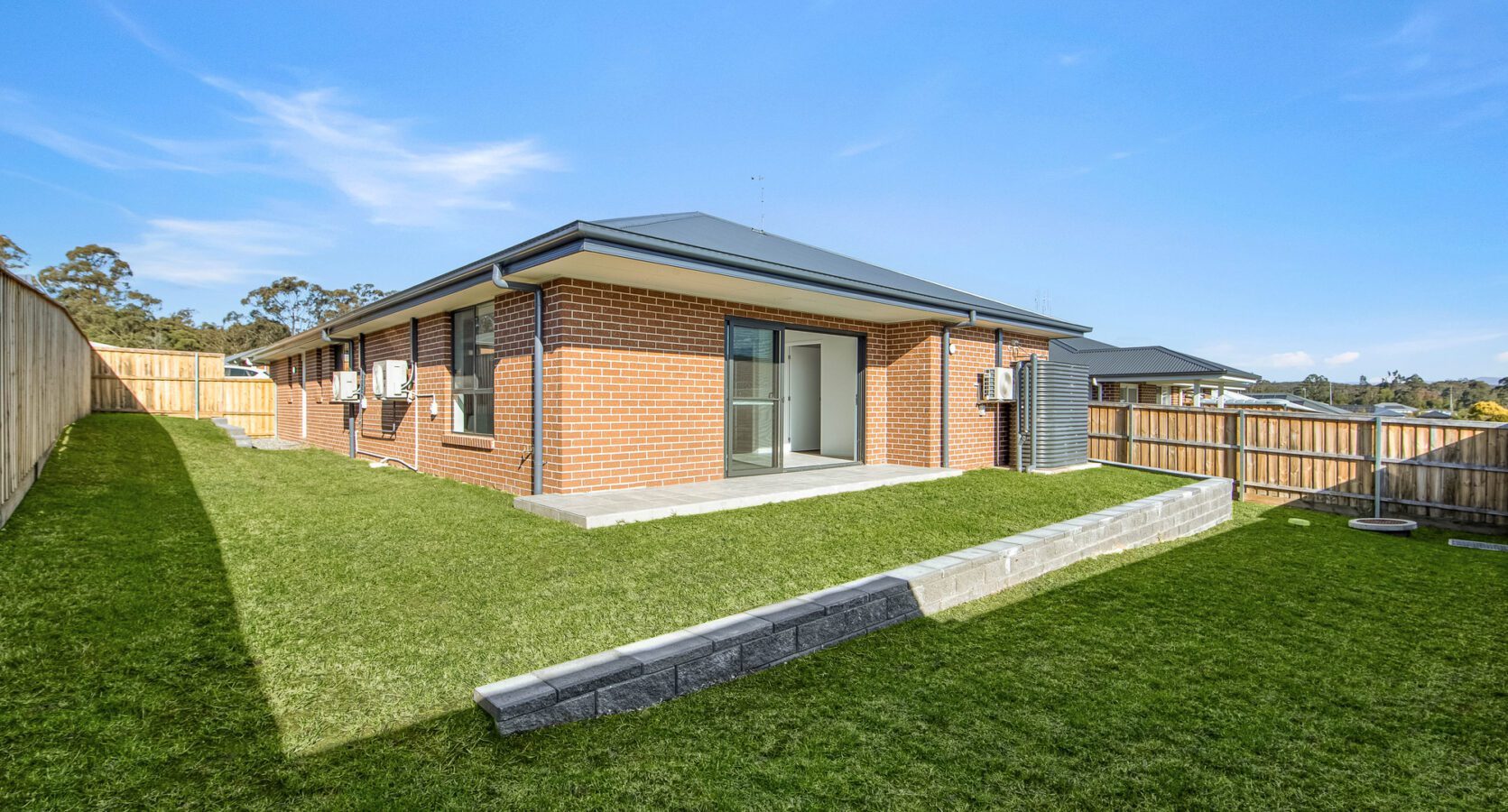 Brand New House with Scenic Hunter Valley views in Cessnock — Home image 4