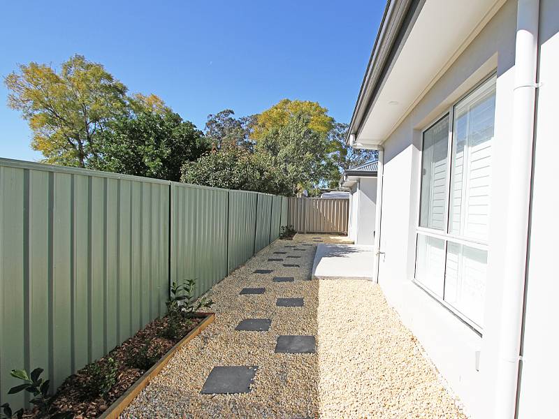 Branxton - modern home close to Hunter Expressway with gated driveway — Home image 10