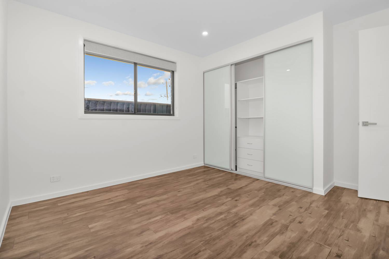 Well Maintained and peaceful living in Quakers Hill — Home image 3