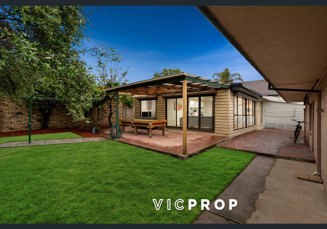 SIL HOUSE in Clayton, VIC — Home image 10