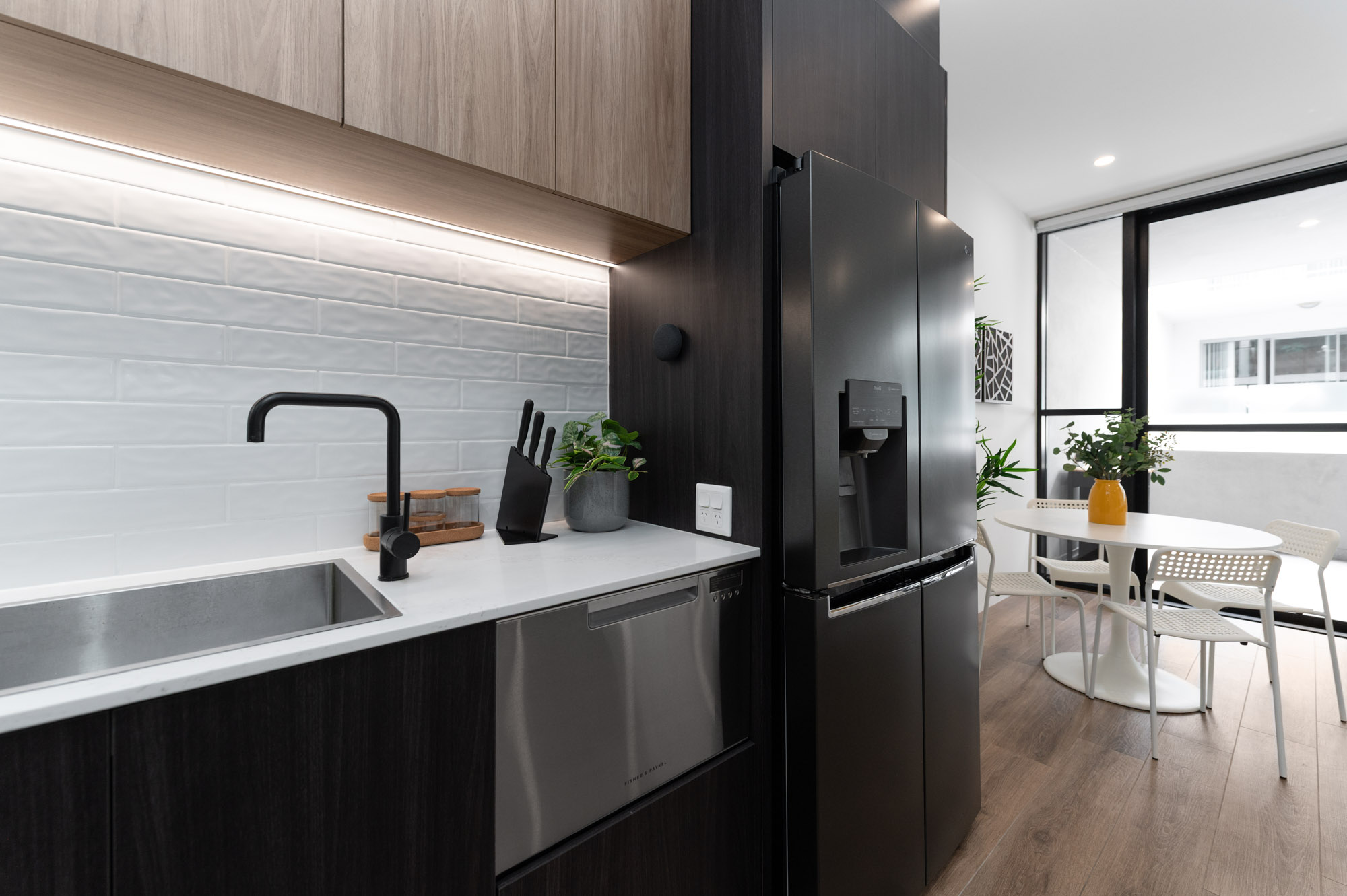  — Home image 10