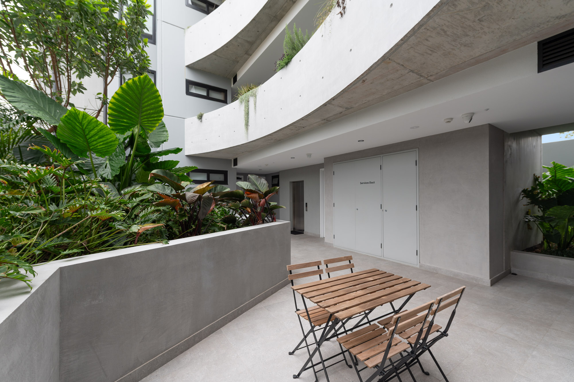  — Home image 5