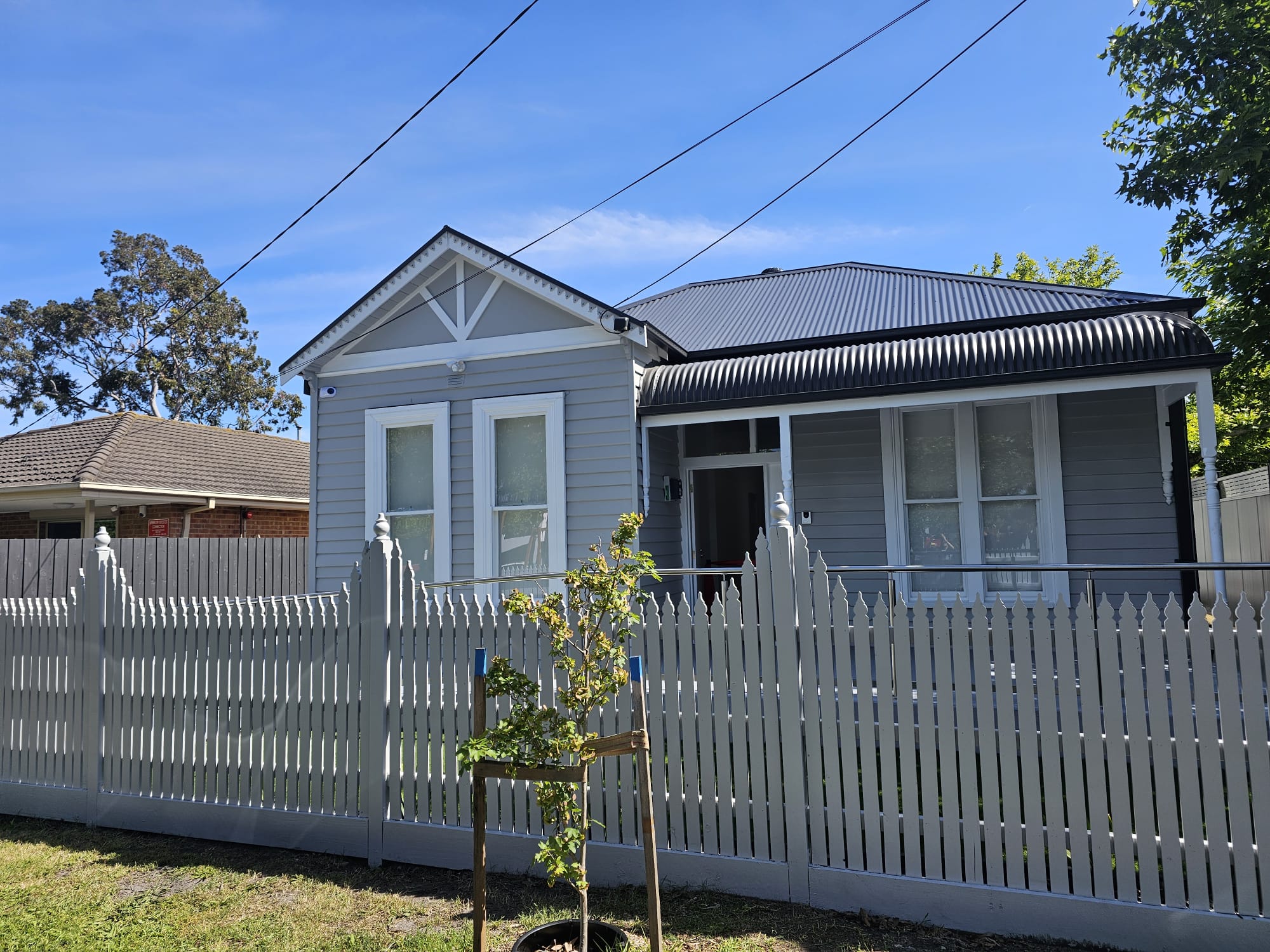 STAA/STR, fully renovated modern living in Oakleigh, Victoria — Home image 4