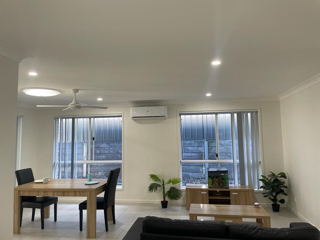 Modern fully furnished home in Cameron Park — Home image 2