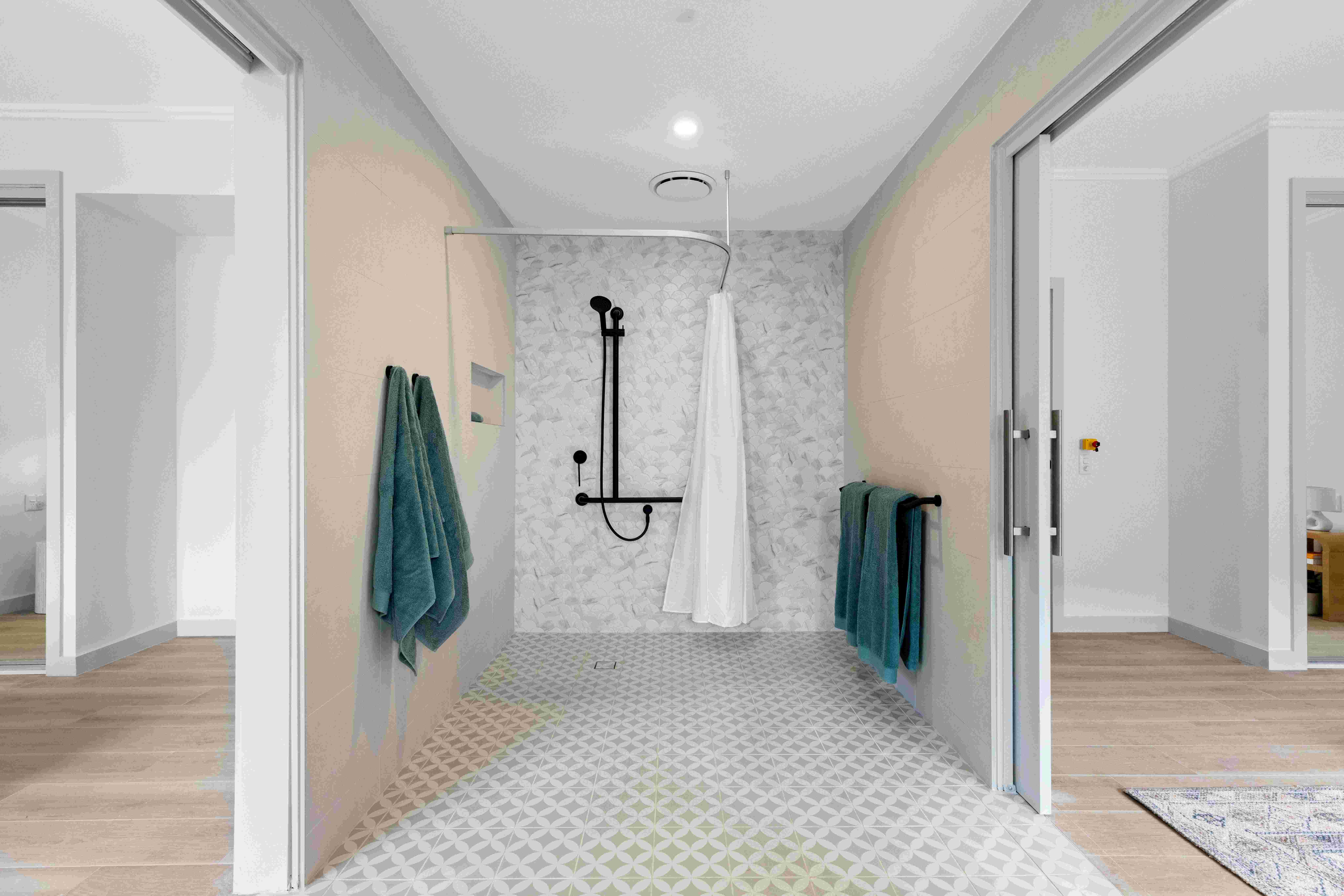 Brand New Two Bedroom Apartment Wyong — Home image 2