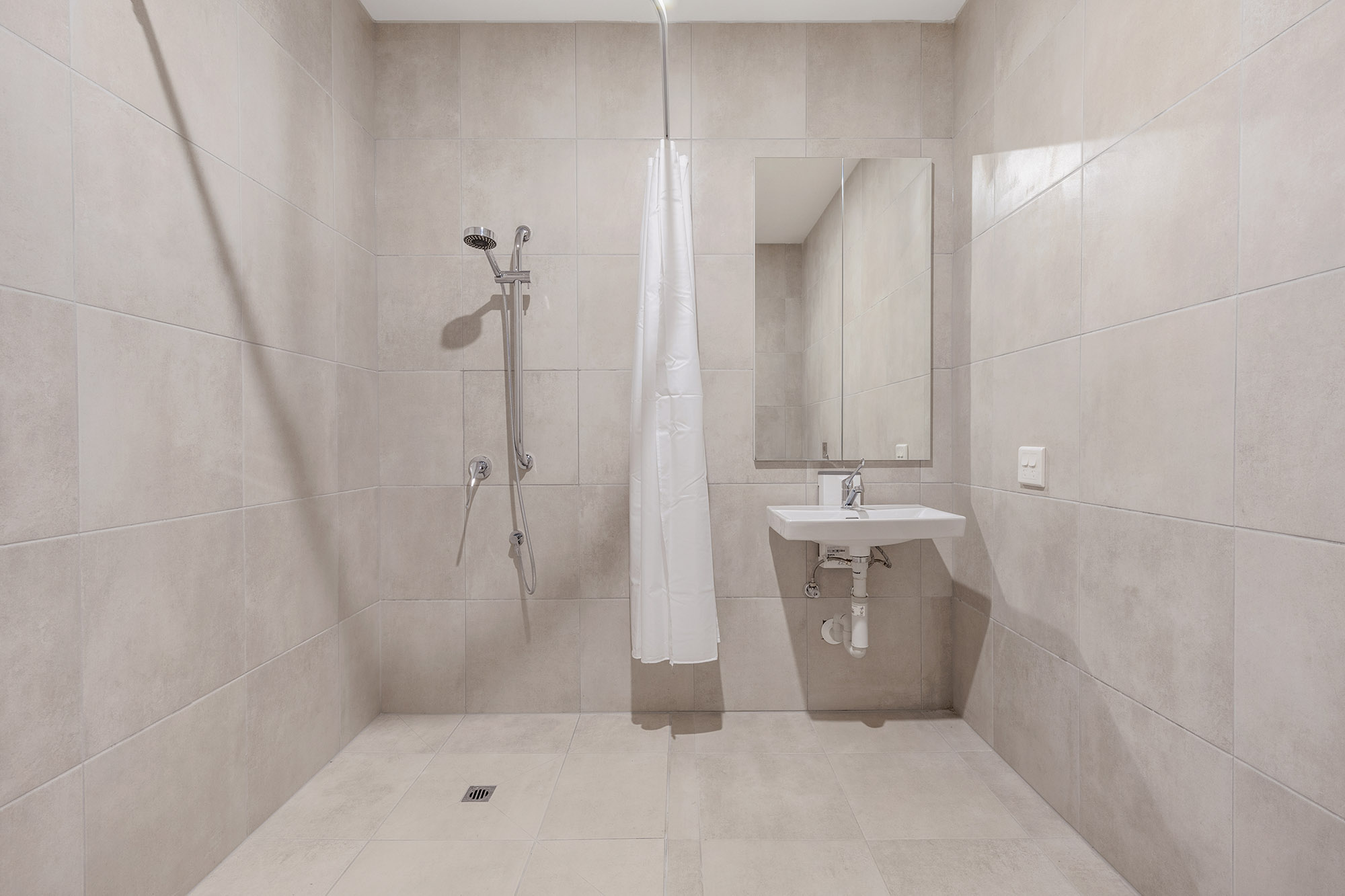 Brand new in Coolaroo! — Home image 18