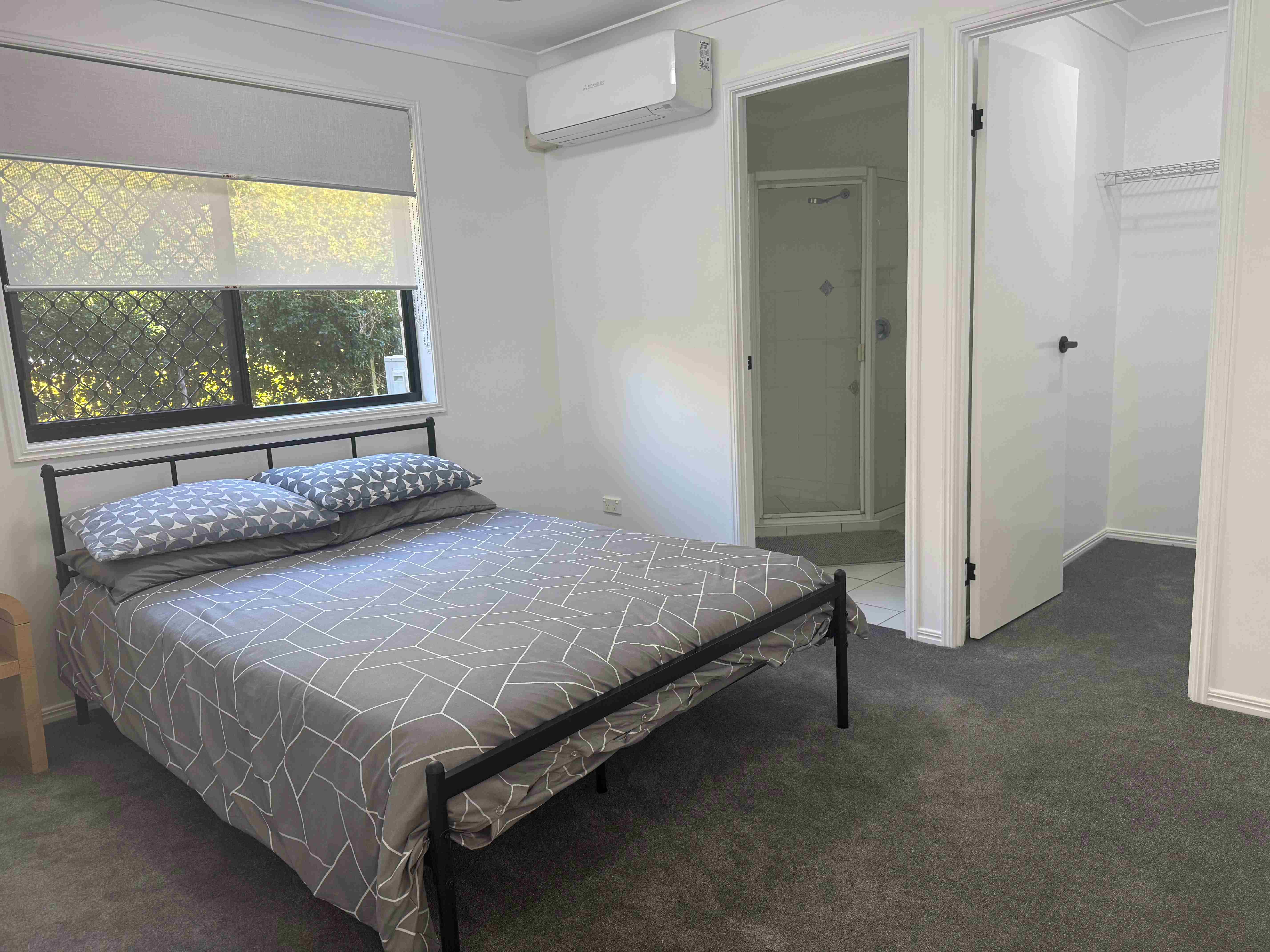 Maryborough - Fully Vacant Dream Home — Home image 4